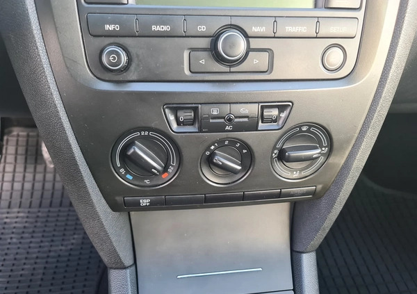 Skoda Octavia cena 17800 przebieg: 237500, rok produkcji 2008 z Kamienna Góra małe 254
